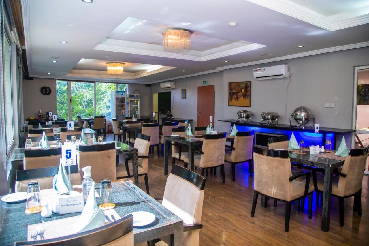 Airside Hotel Άκρα Εξωτερικό φωτογραφία