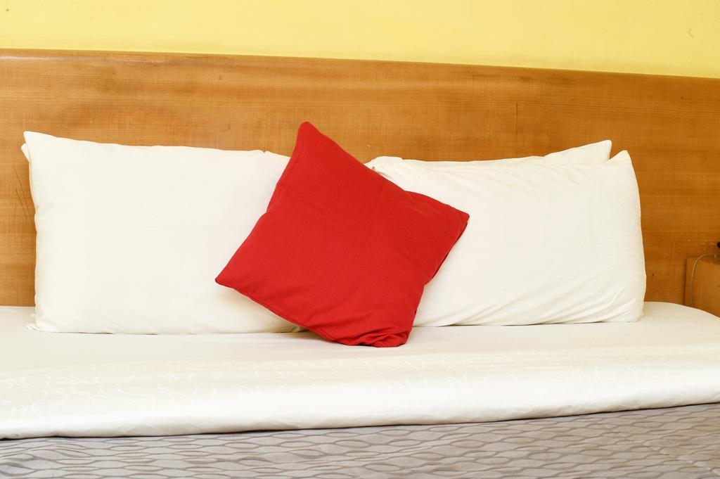 Airside Hotel Άκρα Εξωτερικό φωτογραφία